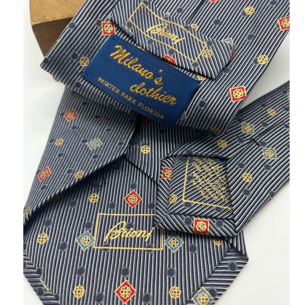 BRIONI Men's Silk Necktie ITALY Blue‎ Striped micro Geometric 60 x 3.75